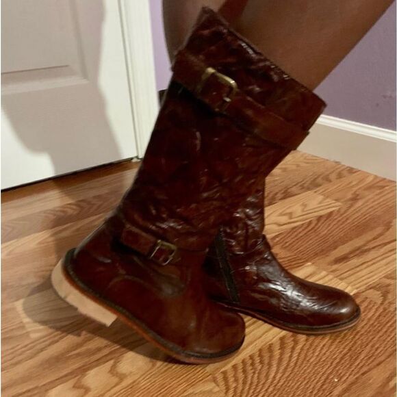 Medici New York Boots - Picture 2 of 3